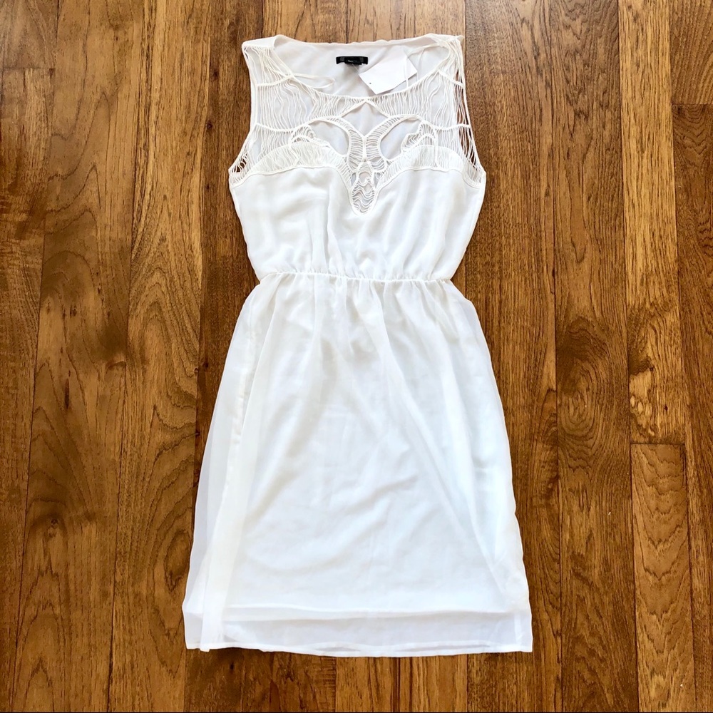 H&M White Chiffon Sheath Cut Out Sleeveless Dress